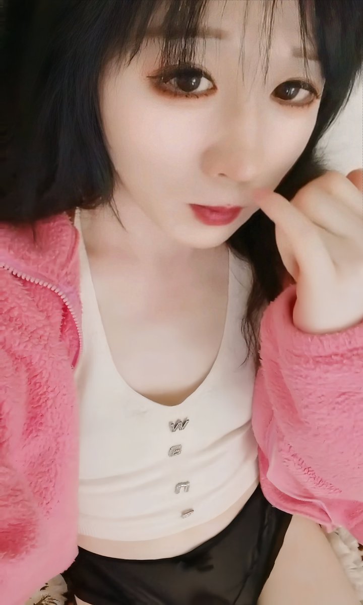 cdjing771's tweet photo. 无聊的周末
#西安伪娘 #sissy #ladyboy  #人妖 #西安cd #西安ts  #西安男娘 #女装大佬 #cdts https://t.co/VzTuN22y4R