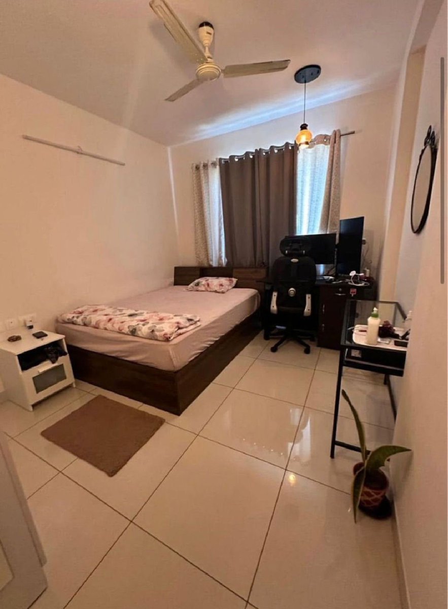 ___Nadaaa's tweet photo. Looking for a flatmate (replacement) in a 3.5 BHK, more details in the thread

📍Purva Westend, Kudlu Gate Metro Station https://t.co/AsA1TyiGMj