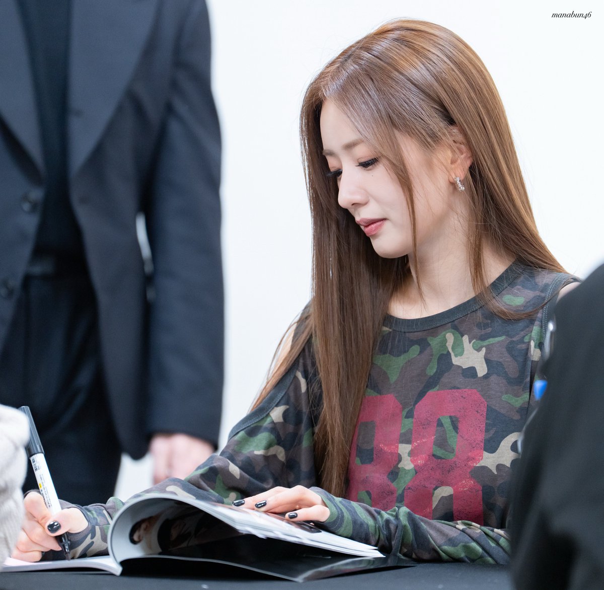 260124 Apink サイン会 ボミ きれい #Apink #윤보미 #Bomi @Apinkbm