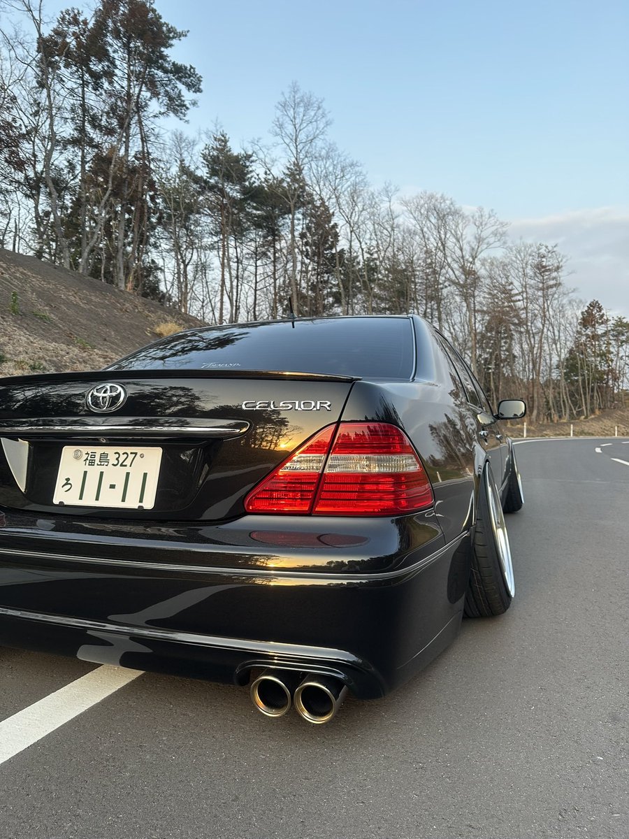 ucf31_m's tweet photo. 久々に洗って撮った
#celsior #crystalgarage #vip #custom #映え https://t.co/PcHTO2dcnf