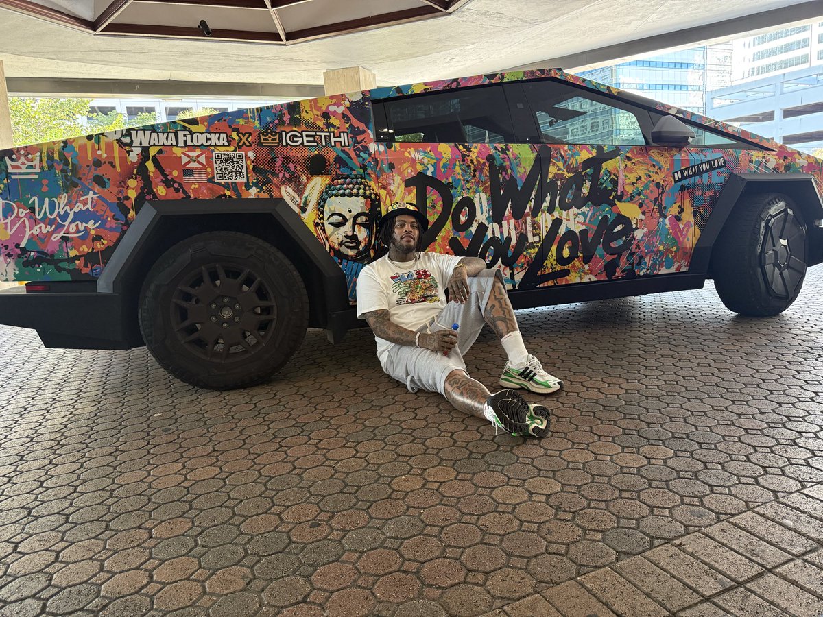 WakaFlocka's tweet image. Late nights, talkin’ to the ceiling,
Ask myself if I’m really healin’,
Heart been heavy, but I keep kneelin’,
Faith ain’t gone — it’s just been tested.
If I fall, I fall forward, not backwards,
Every tear turn strength after,
If this pain got a purpose, then let it shape me,
I…