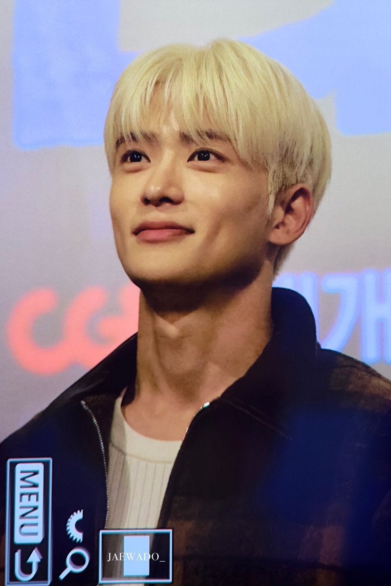 neogreen_127's tweet image. D-98