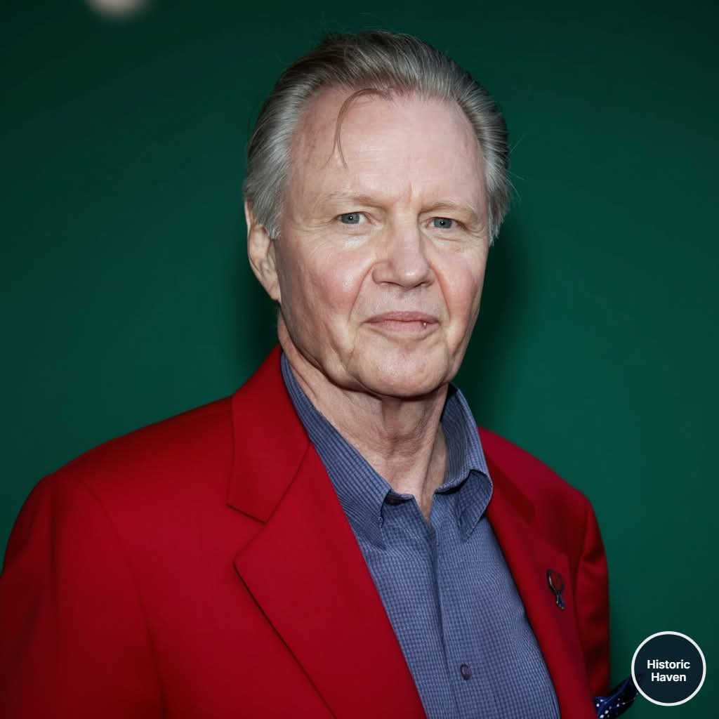 Sassafrass_84's tweet photo. Saw this on Fb. If true.. integrity is not for sale. And Jon Voight has been calling out the wokeness. 

Jon Voight turns down a $20 million Super Bowl Commercial — Over One Name

In a decision that caught the advertising world off guard, Jon Voight is said to have declined a $20 million NFL Super Bowl commercial, one of the most lucrative one-shot deals an actor can land.

The issue wasn’t his schedule.
It wasn’t the script.
And it definitely wasn’t the money.

It was who he’d be sharing the screen with.

Sources claim Voight backed out after discovering that Robert De Niro was also cast in the ad. People close to the situation say the two actors’ personal and ideological differences have grown so wide that Voight was unwilling to appear alongside De Niro—even for a brief 30-second spot.

The decision surprised the studio.
For Voight, it was straightforward: he didn’t want to associate publicly with someone whose values he believes conflict with his own.

As a result, the offer was pulled, the commercial was reworked, and Voight walked away from a paycheck most actors wouldn’t hesitate to accept.

Whether this choice is seen as standing by one’s beliefs or fueling division, it highlights a larger reality: Hollywood’s deepest rifts aren’t always about scripts, roles, or money.

Sometimes, they come down to who you stand beside—and which principles you’re unwilling to give up.