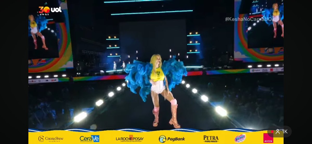 PennShelly's tweet image. KESHA JUST ROCKED BRAZIL