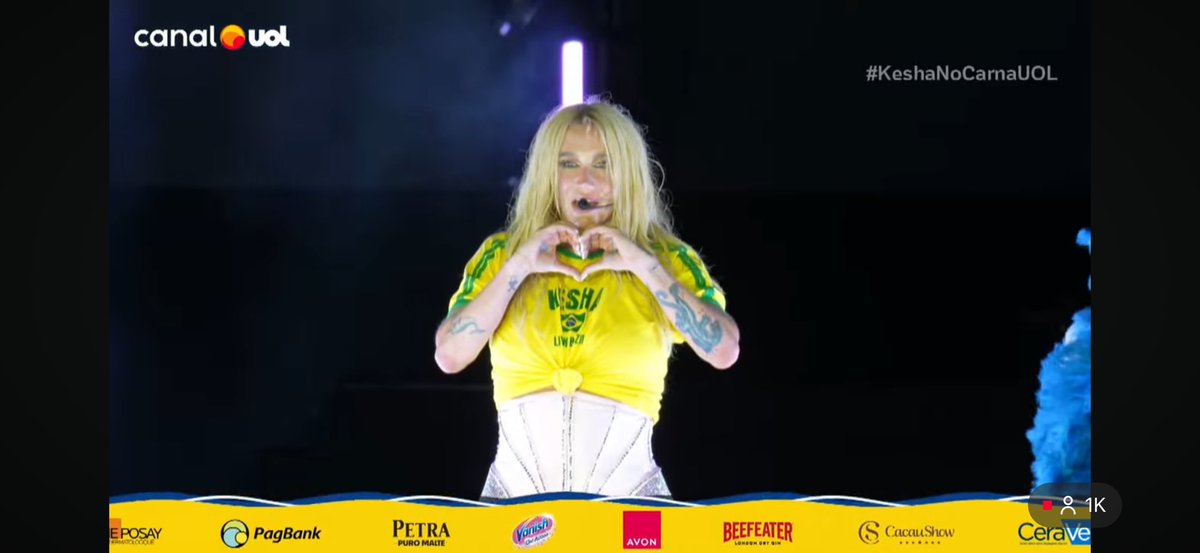 PennShelly's tweet image. KESHA JUST ROCKED BRAZIL