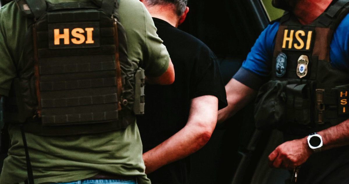 🚨 *Segundo extranjero condenado en Estados Unidos a cadena perpetua por explotación sexual de menores en Colombia* 

Se hizo justicia. El ciudadano estadounidense Manuel Poceiro, de 66 años, fue condenado a cadena perpetua por los delitos de coerción e incitación de menores a