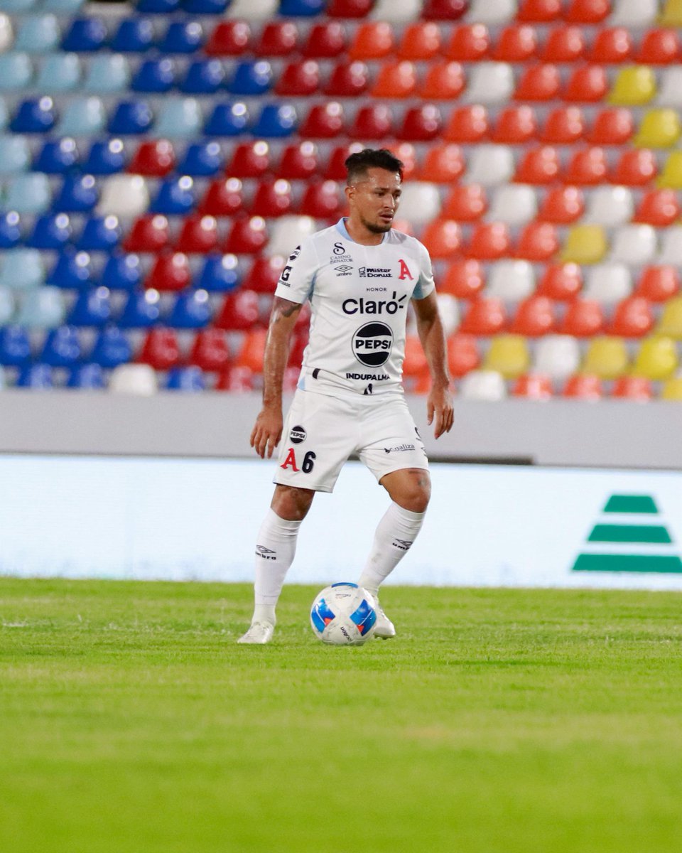 El de los 300 partidos 🤩👊🏼6️⃣

#AlianzaFC 🅰️