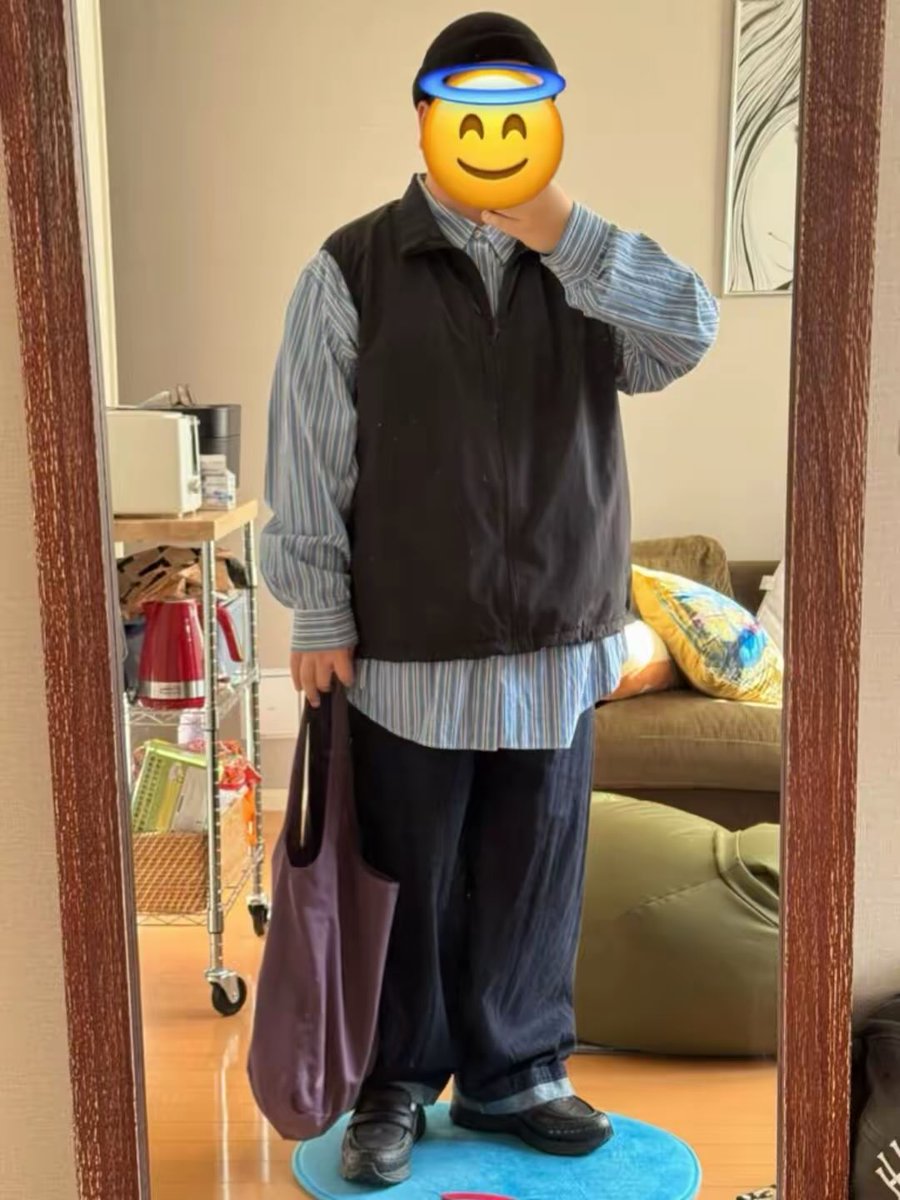 ohutorisama0823's tweet image. そろそろ春服も考えていきたい時期ですね

ということで、3桁おデブの春服4つです