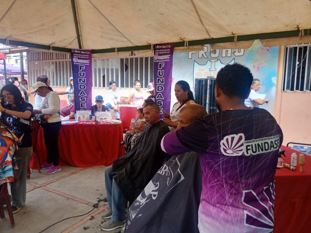 Infocentros Lara tweet media