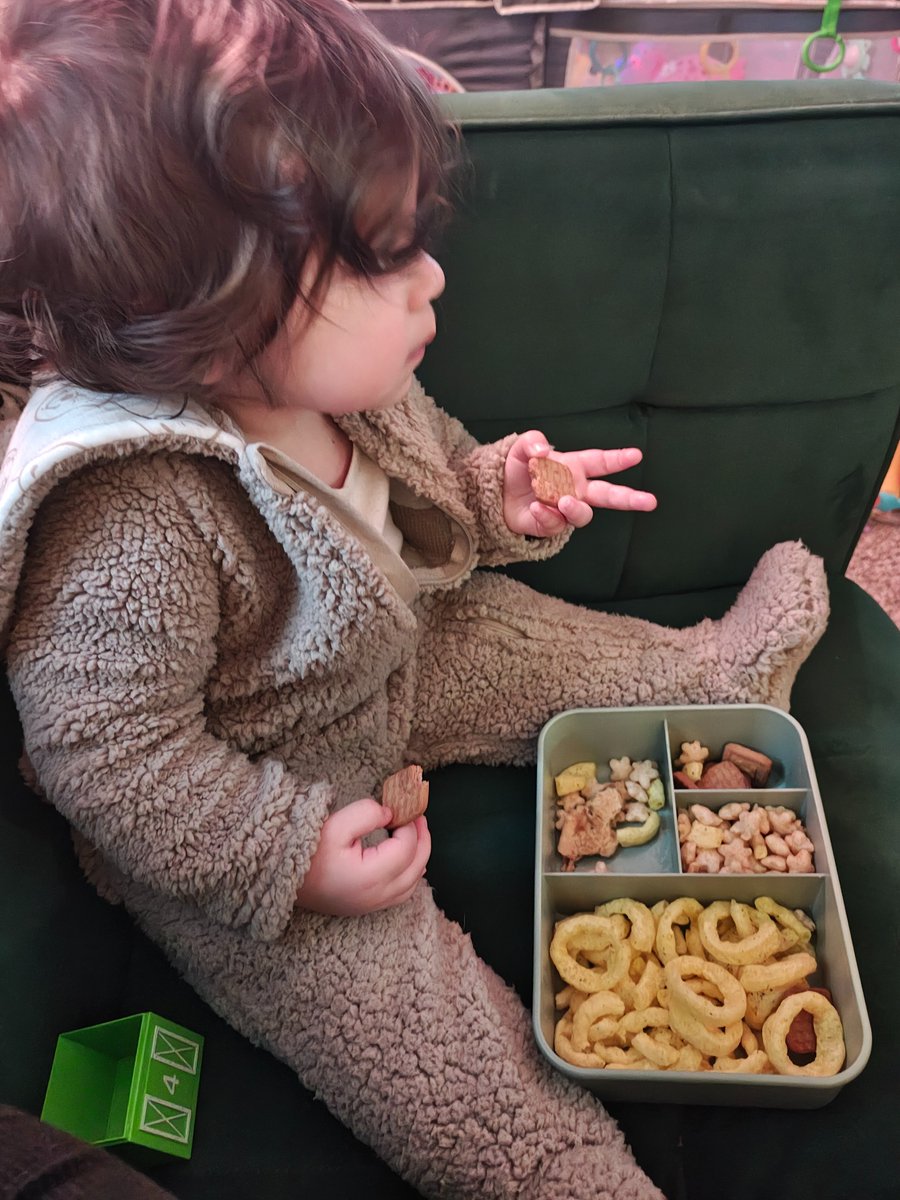 marsinspaces's tweet image. Been a pretty chill day 🌨️