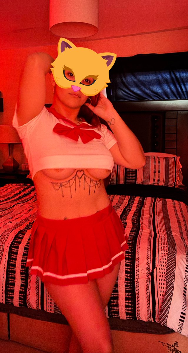KarmaDeMouse's tweet photo. Se ocupa estrenar 😏 quien disponible ? 🔥 https://t.co/6OGKWsnzp8