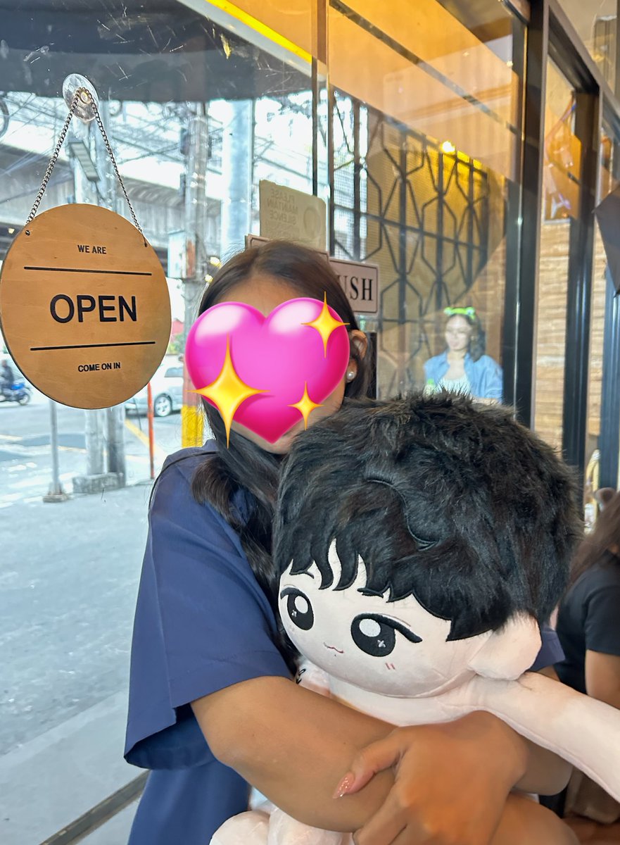 lov3mails's tweet photo. :¨·.·¨:
`·. 💌 happy mail from: @kookvnilla *
officially became a doll mom today hihi he’s so cute and so soft 🥺 thank you so much po for bringing my baby home safely! 🫶🏻
— 𓆩♡𓆪 ꒰ #lov3mails #PauVKJFeedbacks ꒱ . . . https://t.co/etxMkRyhCt