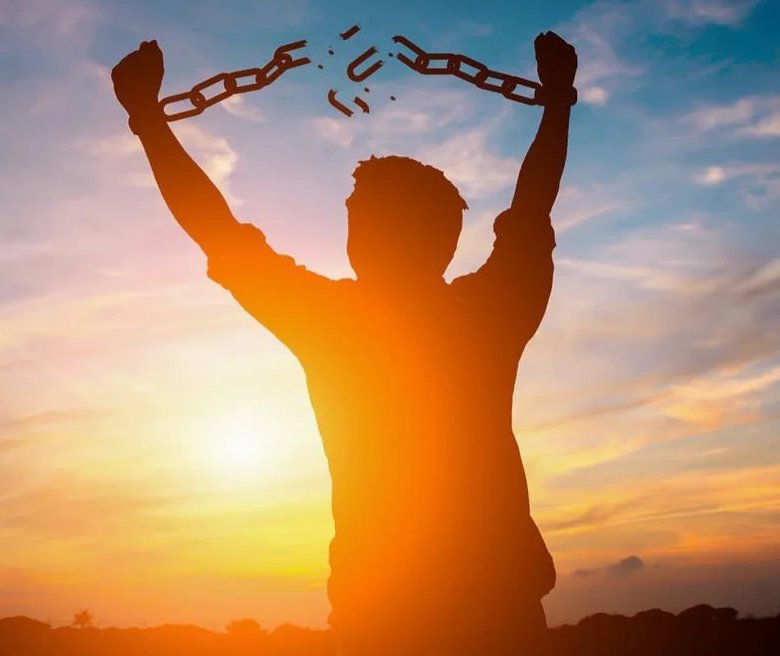 bloody_anto's tweet image. el momento en q terminas una película y finalmente podes ver los edits q habías guardado