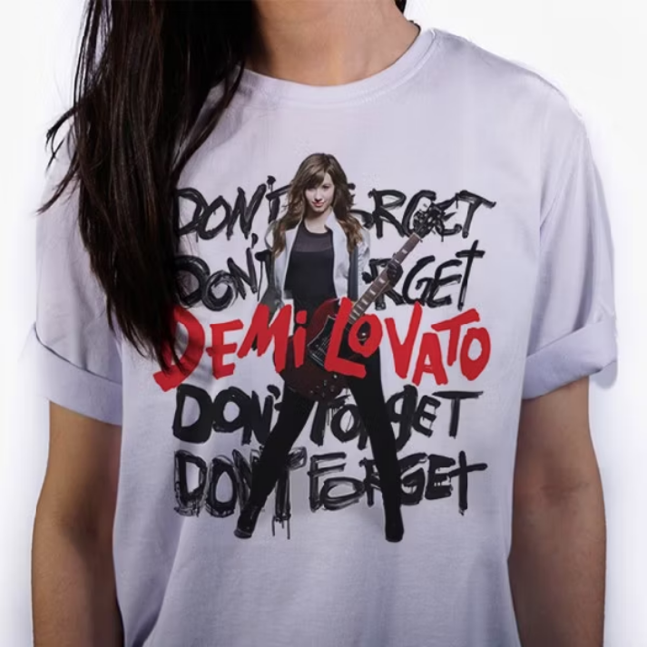 Blusa da Demi Lovato linda, nostalgia
s.shopee.com.br/50T4jLLSru