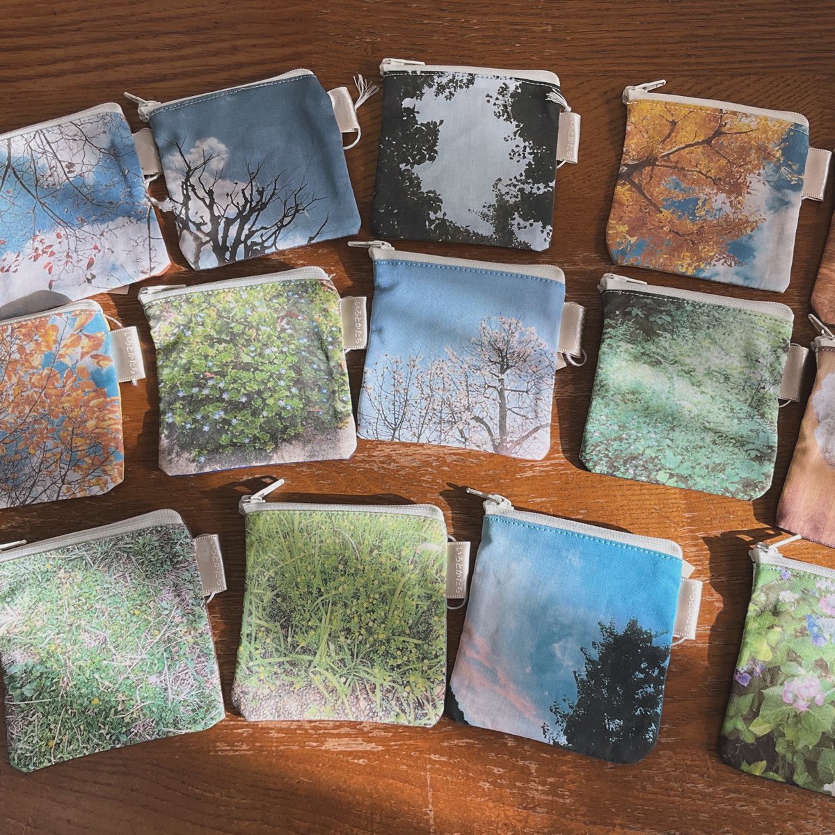 「フォトポーチ　草木編」も、「古本通り＠アルデ新大阪」のマチマチ書店コーナーに並べていただいています。

●古本通り＠アルデ新大阪（第５回）●
2026年1月22日（木）〜2月2日（月）
10:30-20:30（最終日 19:00まで）
会場・アルデ新大阪　
（新大阪駅2階　アルデひろば）