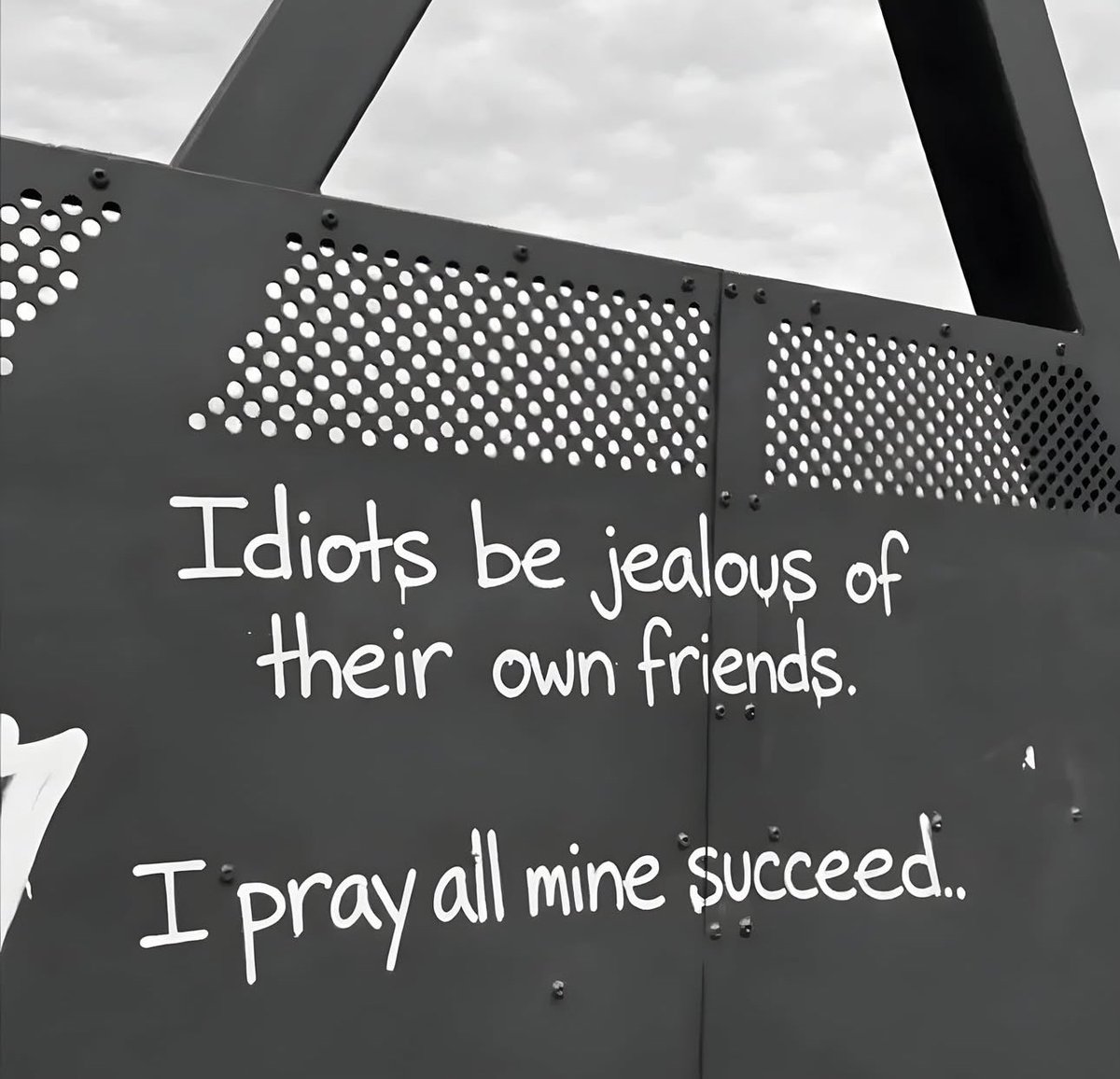 joelmichaelx's tweet image. Lonely success isn’t success at all…. 
#Lessismore #DoMore