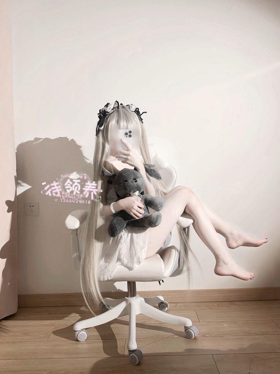 坚持更新💪('ω'💪)
今天推荐个小萝莉 乖巧可爱 
适合做个女儿奴
坐标安徽 19 岁 164 98 斤