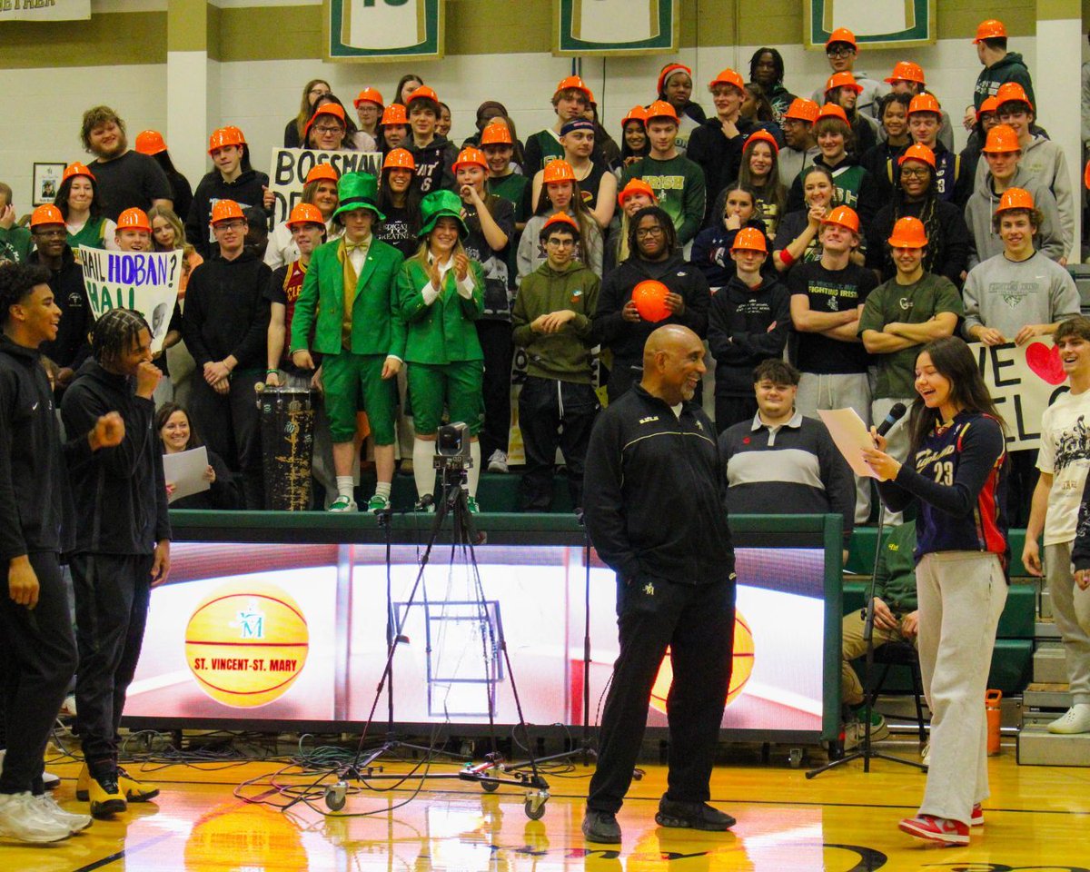 stvmirish's tweet photo. Students showed out for LeBron Day, rocking jerseys &amp; gear for our boys vs. Hoban!
College GameDay–style rally, captains DeCarlo &amp; Leigh, Coach Dru, knockout, and #IrishPride

Thanks to everyone who made it unforgettable! ☘️🏀
#STVM #RivalryWeek #LeBronDay #GoIrish #LeBronJames https://t.co/6mHUSKVxYn