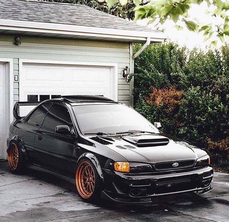 JDM_Underground's tweet photo. Black on bronze wheels—that combo never misses. Widebody coupe with vented hood scoop, multi-layer front splitter slammed in the driveway. Two-door platform keeping it light, aero keeping it planted. Built right.

#GM #Subaru #Impreza #JDM

🚗
📸
🛒 https://t.co/eG66IN4jG4 https://t.co/3TUlvwpUm6