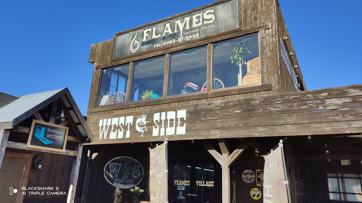 WESTSIDE_army's tweet image. 昨日ご出店下さった店舗様
誠にありがとうございました！

またのご出店お待ちしております♪

本日10時より営業しております

無料射撃レンジございます
ホップ調整・試射等にご利用下さい

18:30までご利用頂けますが、是非弾道の見える明るい内にご来店下さい
#サバゲー #ガミーズ #SCA #WESTSIDE