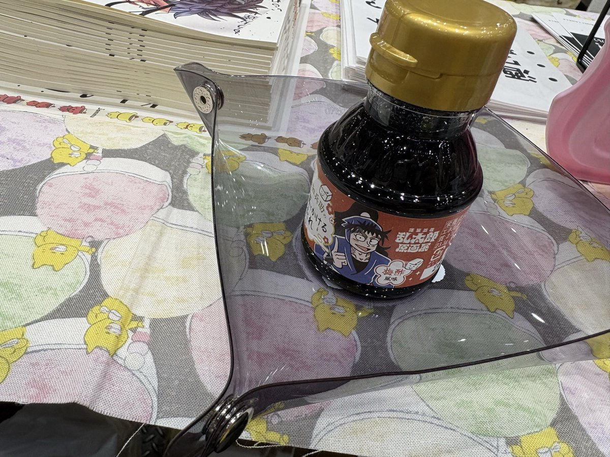 niroxiaoblack's tweet photo. います、そしてひなたさんからもらったおみやげも飾ってます https://t.co/IN8VZS86sh