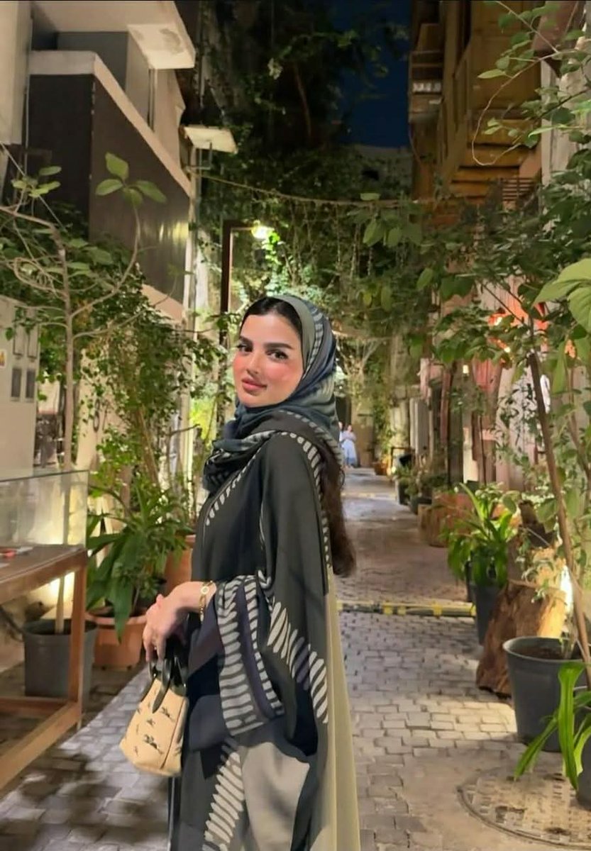 DemonDave150379's tweet photo. Many Companies have adopted blogging as a key component of their marketing strategies.  Many companies have applied blogging as an important part of their marketing strategy. 🇸🇦🇸🇦🧃🧋🍾🍶🥤🍺☕🥧🧁🧁🧁🍸🥤🍷 https://t.co/1EgvBoOFZY