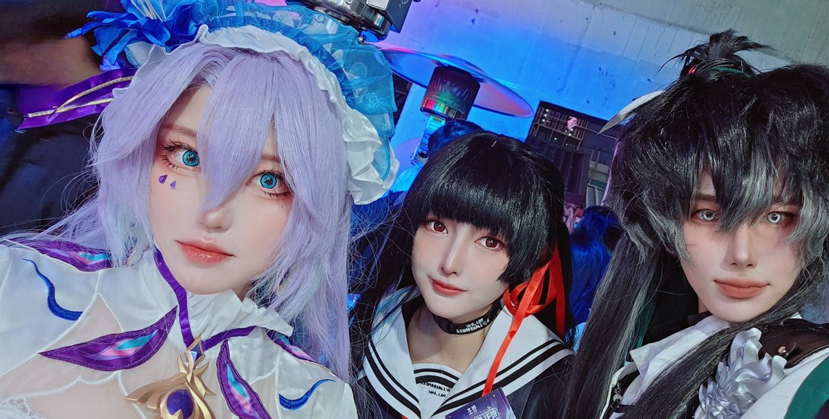 yl2789's tweet photo. 어제 내 미소녀 미(남)소녀들과 함께 춥지만 행복했었는데 https://t.co/t9Lu8yrEu4