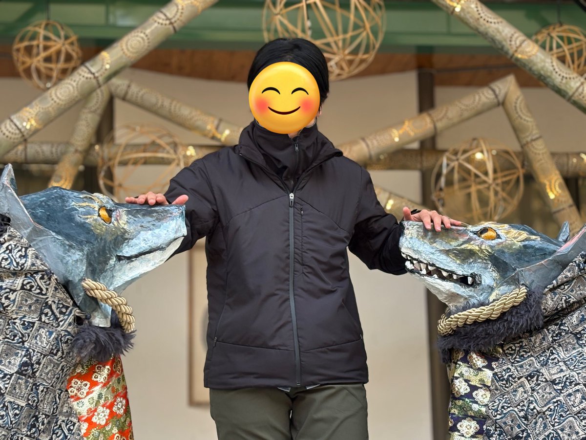 昨日は恥ずかしながら私も一緒に写真撮影🐺
10年来の友人であるかごさんや玉川さん達にも駆け付けていただき、村内外の皆様のご協力のもと狼たちは新たな姿を見せてくれました。
新年度も一歩ずつ頑張ります🐺
吉福社中のお二人もありがとうございました！
