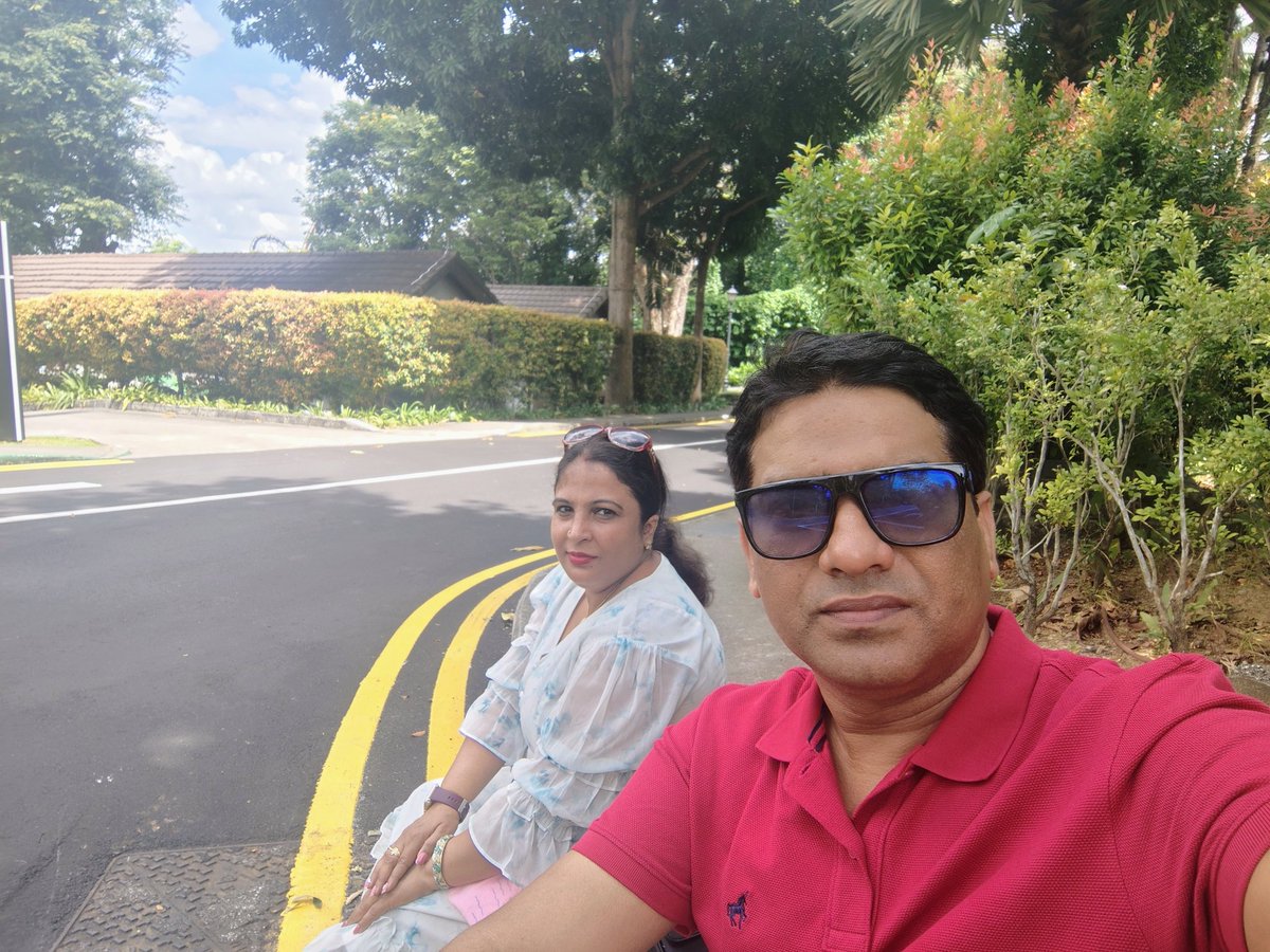 Vidyakar's tweet photo. #GoodMorning 
#Sentosa_Island 
#SINGAPORE 😊 https://t.co/qMaaR2fP5v