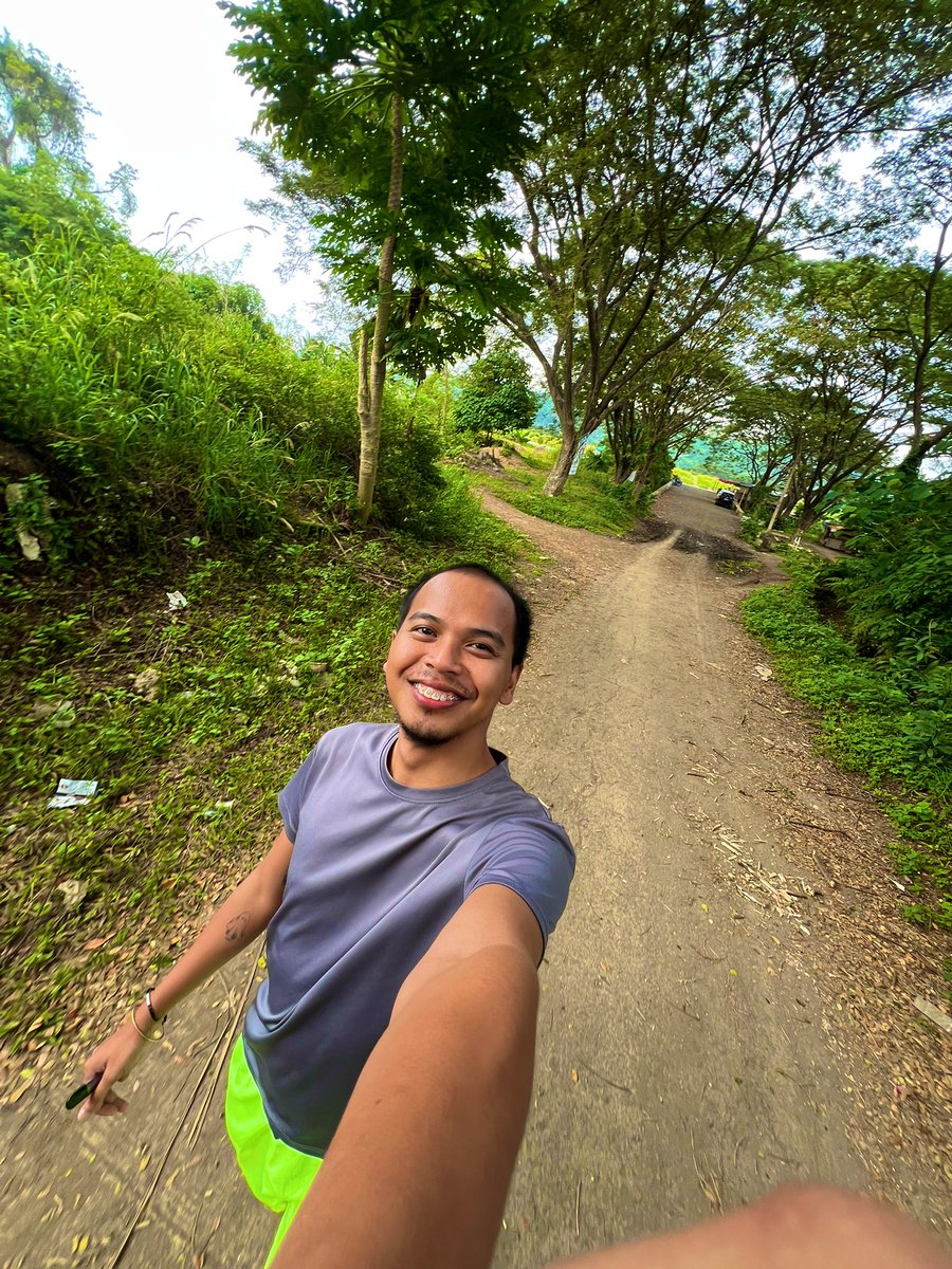 ZenitsoDs's tweet photo. Done with my first day walking/jogging era 🤣 basin taman rani 1st day lol 😆 
#altercdo #cdoalter https://t.co/2V7gvjgXhG