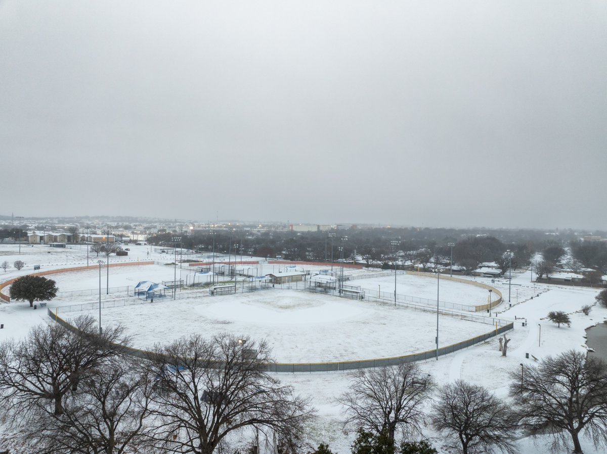 Special thanks to Alondra who operates a food truck for dropping off food for the dayshift Patrol and WEST COMM 911 dispatch teams today. Also, thank you to Citizen on Patrol member Brent Snelling for assisting with dropping off hand warmers &amp; helping stranded motorists today.