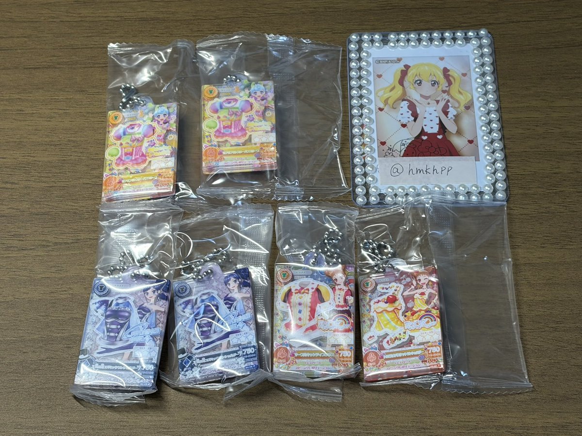 hmkhpp's tweet photo. 【交換/取引】アイカツ　ガチャ　だれでもアイドル活動アクリルチャーム3

求) 💖>>>💕
譲) おとめ、あおい、ニーナ

郵送希望です。お気軽にお声掛けくださいませ🍀 https://t.co/r6FH9XqIH3