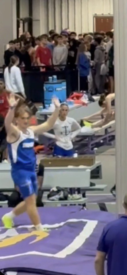 jacobgalliano's tweet photo. First indoor meet went well! Got 10th over all out of 30 jumpers and jumped an indoor pr of 11’11.75! With a super good attempt at 13! So great-full for this opportunity and can’t wait to get back to work for the 7th! https://t.co/XeD8BMT2fv