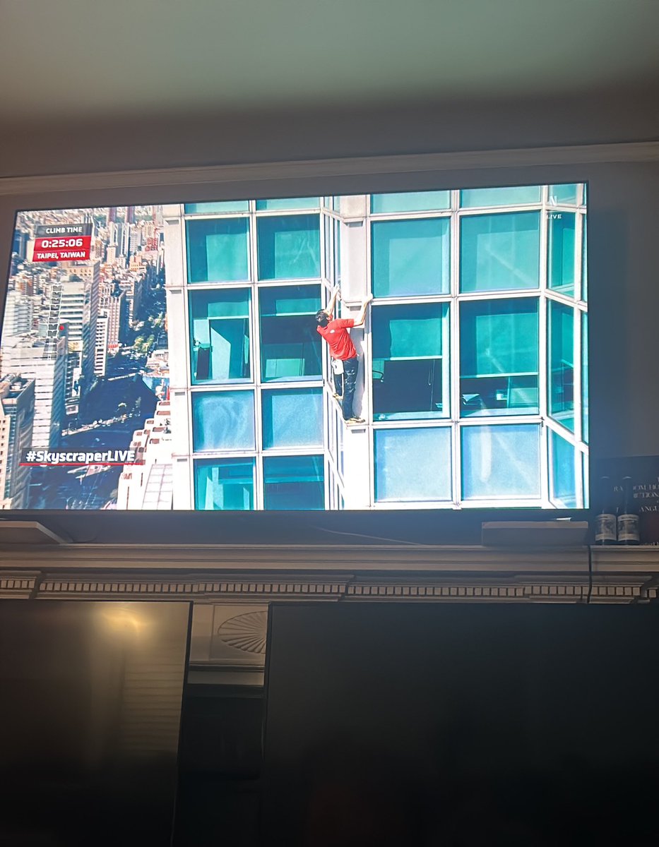 EastCoastClyde's tweet image. This is top tier television 
#skyscrapperlive