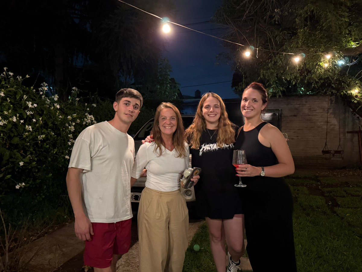 Hablame de felicidad 
Mis hijos 🫶