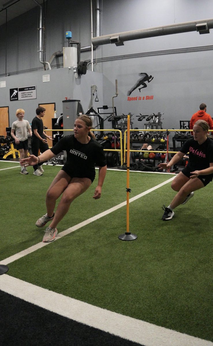 Finished the week strong before the winter storm with <a href="/AbbyDudek2027/">Abigail “Abby” Dudek</a> 💪<a href="/LLGProspects14U/">LLG Prospects 14U</a> <a href="/Org_LLG/">Lady Lightning Gold Org Account</a> <a href="/LLGCOACH/">LLG</a> <a href="/ParisiRaleigh/">Parisi Speed School</a> <a href="/LineDsoftball/">Line Drive Media</a> <a href="/4onlysoftball/">OnlySoftball</a> <a href="/PrepSoftball/">Prep Softball 🥎</a>