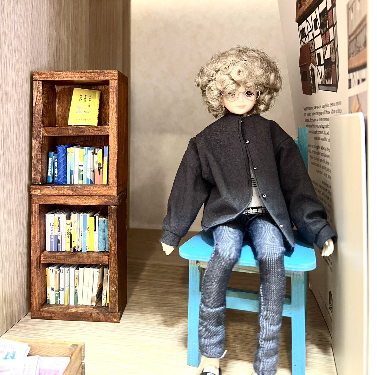 りかどり書店さんの店長が交代です。
りかちゃんのボーイフレンド、レンくん😉
今の時代を映し出していますね〜。
追加くださった本
「ルポ超高級老人ホーム」
も目を引きます👀