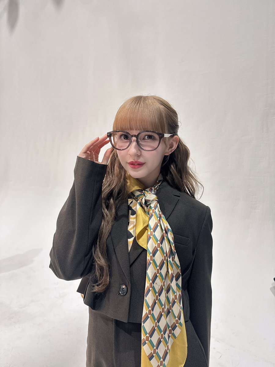 noel_fz1229's tweet photo. 見せて🤓 https://t.co/9eR0tOzkCF