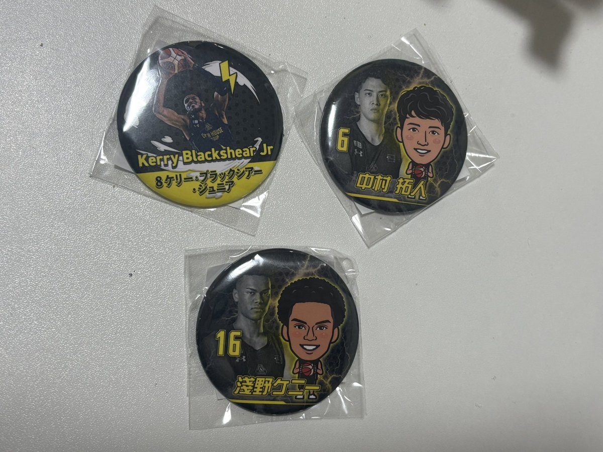 群馬クレインサンダーズ 缶バッジ ガチャ 定価でお譲りできます