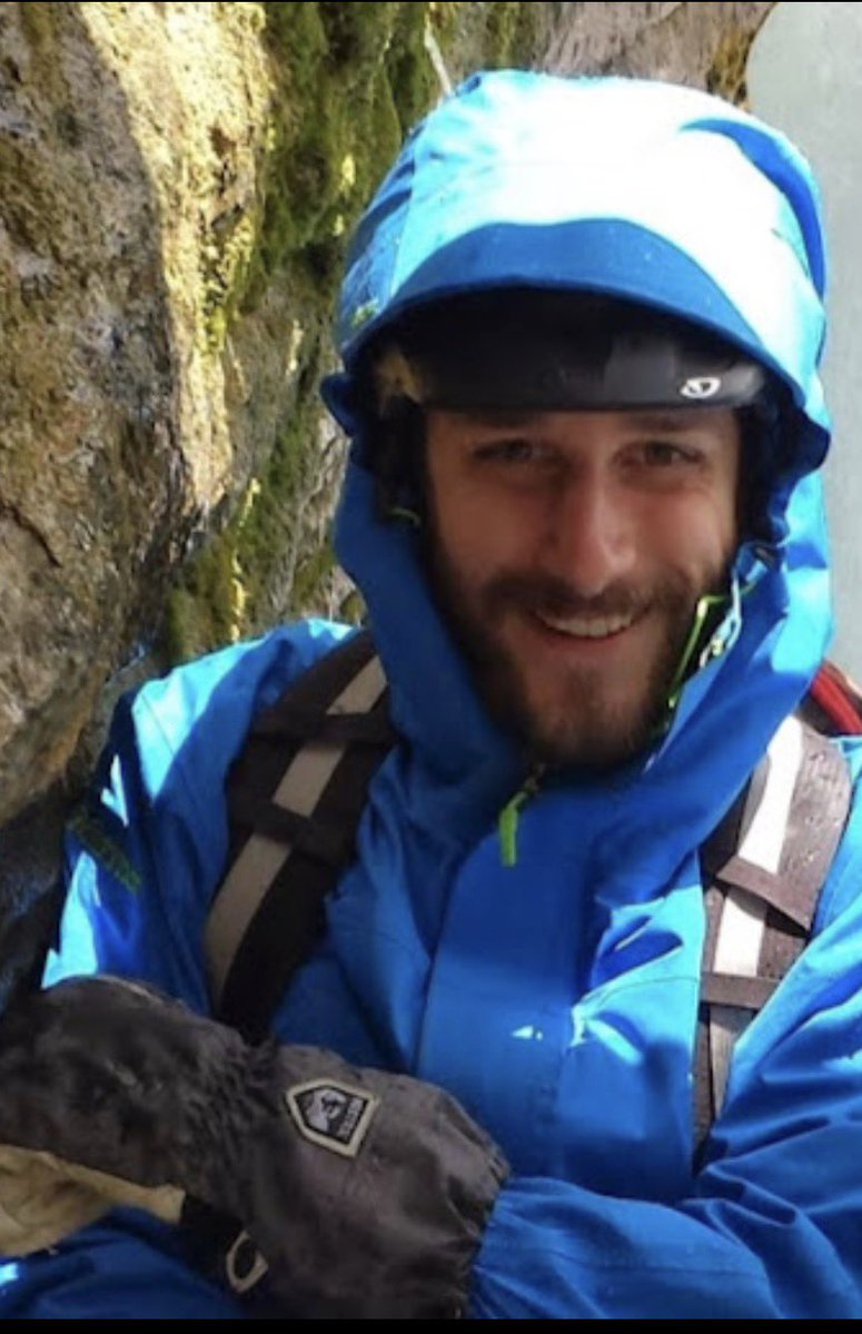 krassenstein's tweet image. BREAKING:  The family of Alex Pretti just released this statement about his killing by Trump’s goons:

“We are heartbroken but also very angry. 
 
Alex was a kindhearted soul who cared deeply for his family and friends and also the American veterans whom he cared for as an ICU…