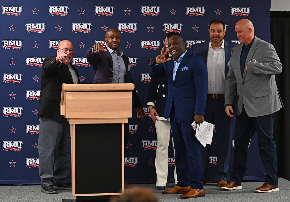 RMU_Football's tweet photo. Congratulations to Jason Spencer as well as the 2000 undefeated Colonial football team on being inducted into the RMU Athletics Hall of Fame, Class of 2025. Joining them was Robb Butler, Class of 2024. #BobbyMo https://t.co/fY79VJQpD0