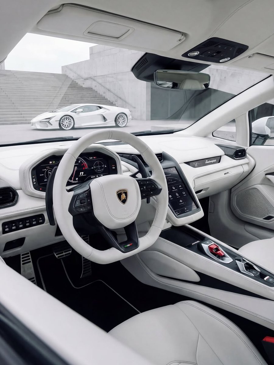 TheAutoHub's tweet image. Revuelto got snowed in