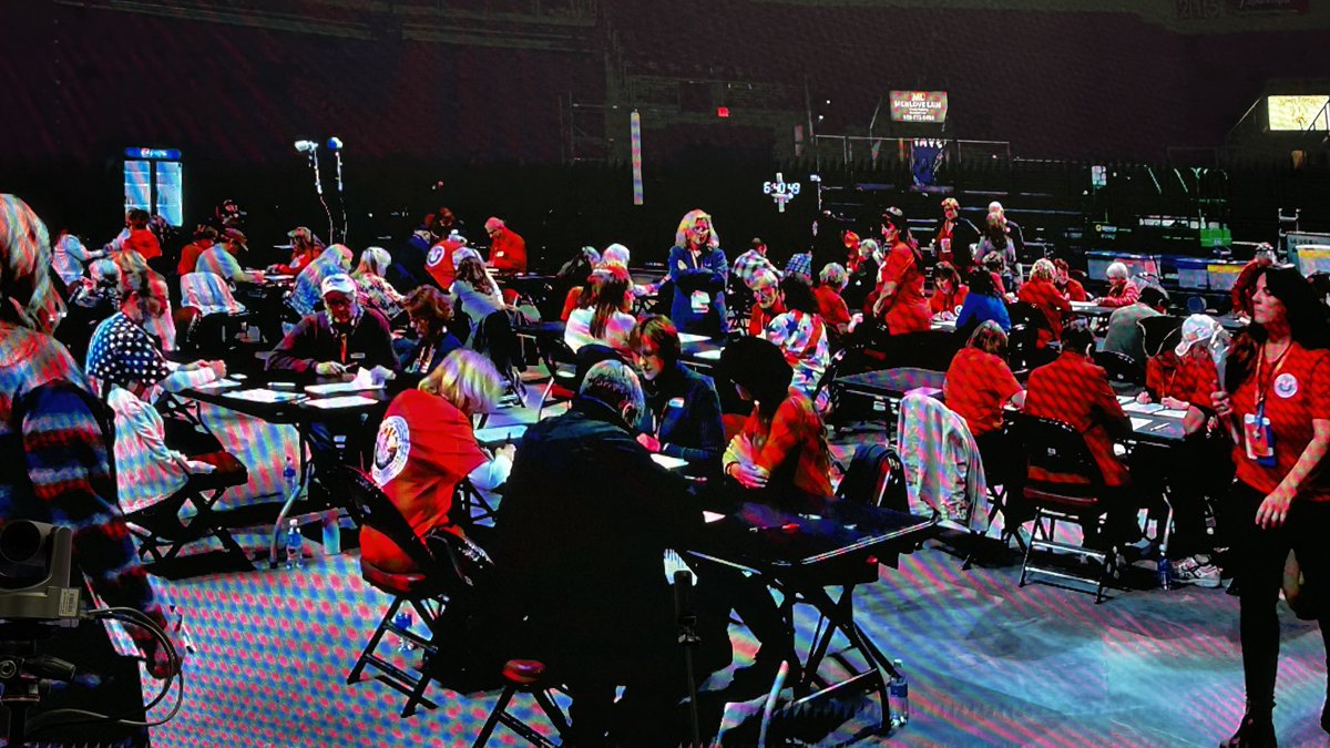 Kelly4Humanity's tweet image. Y’all

6:52 min into this #azgop meeting. 

Still no vote on 1st round