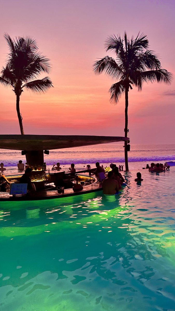 3svn_'s tweet image. S’il vous plaît