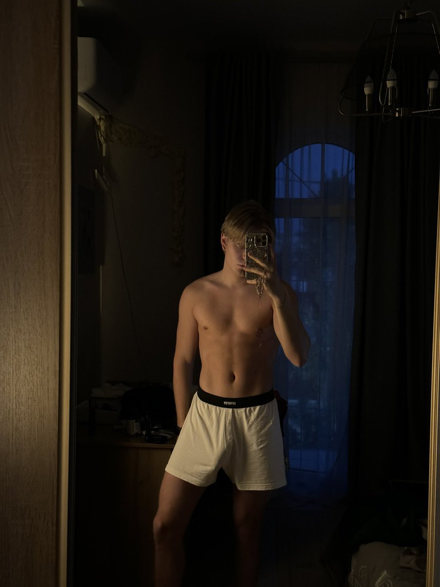 purelostboyx tweet media