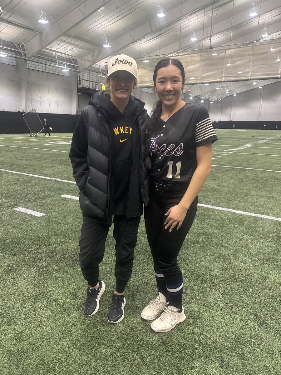 AveriBachman's tweet photo. Thank you @iowasoftball! I had a great time at your camp! Your whole coaching staff is so nice. It has to be one of the best!

@StacyMayJohnson 
@Hey_Coach_Bobby 
@allymiklesh 
@FranStrub 
@ExtraInningSB 
@LineDsoftball 
@PrepSoftball 
@MidwestPremierS 
@Aces_SoftballKC https://t.co/xudYLebSzq