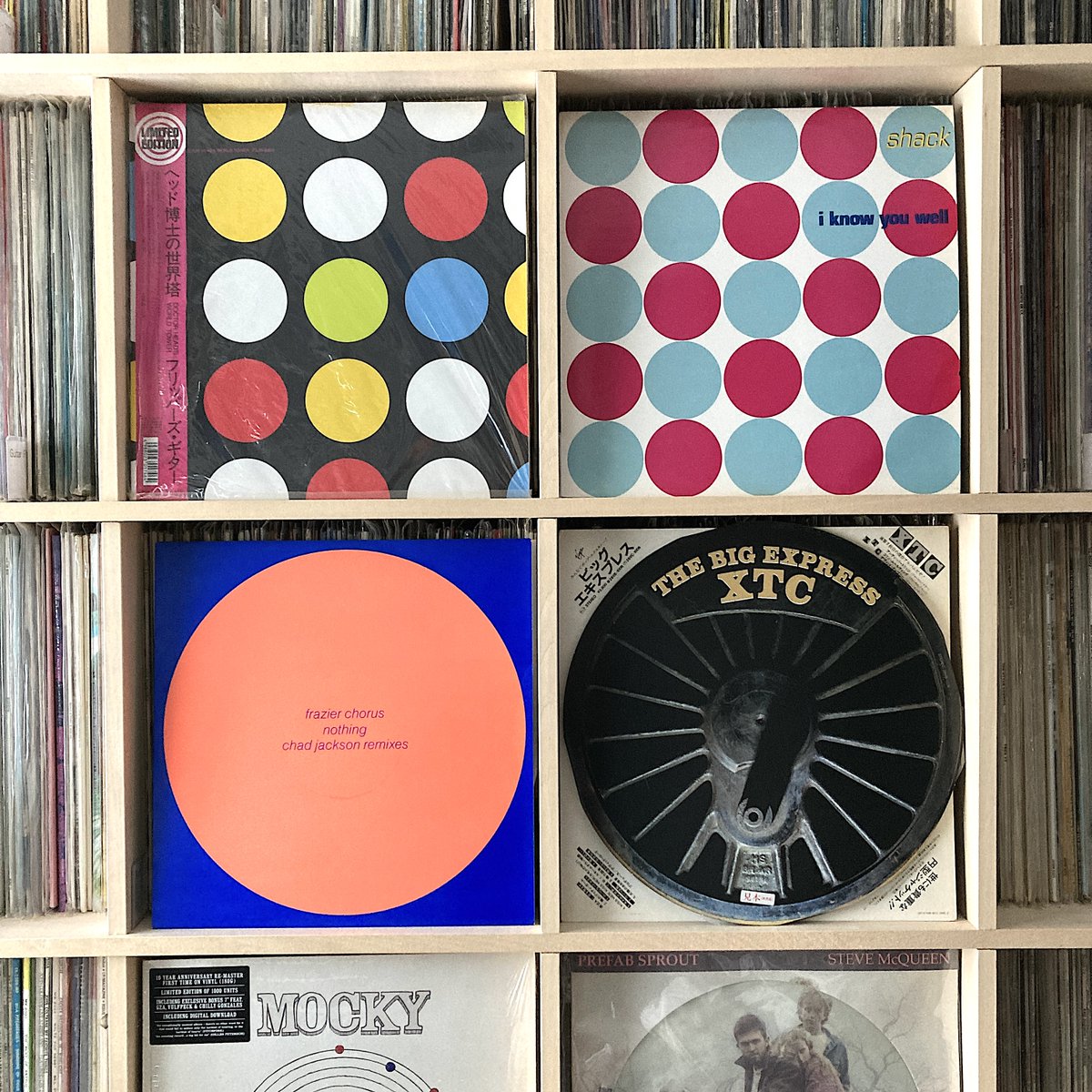 muselection's tweet image. ⭕️ 過去の自分に感謝しかない ⭕️
新作本を現在鋭意制作中！ この創作意欲の源泉は過去に蓄積した経験とハタと気づく！たくさん音楽聴いて本読んで映画観て作文して仕事して恋をして...
おぉ〜過去の自分とレコードに無数の ⭕️ をあげたい！
あなたにもチェルシーあげたい！謎
instagram.com/p/DT6mt_VgQAA/…