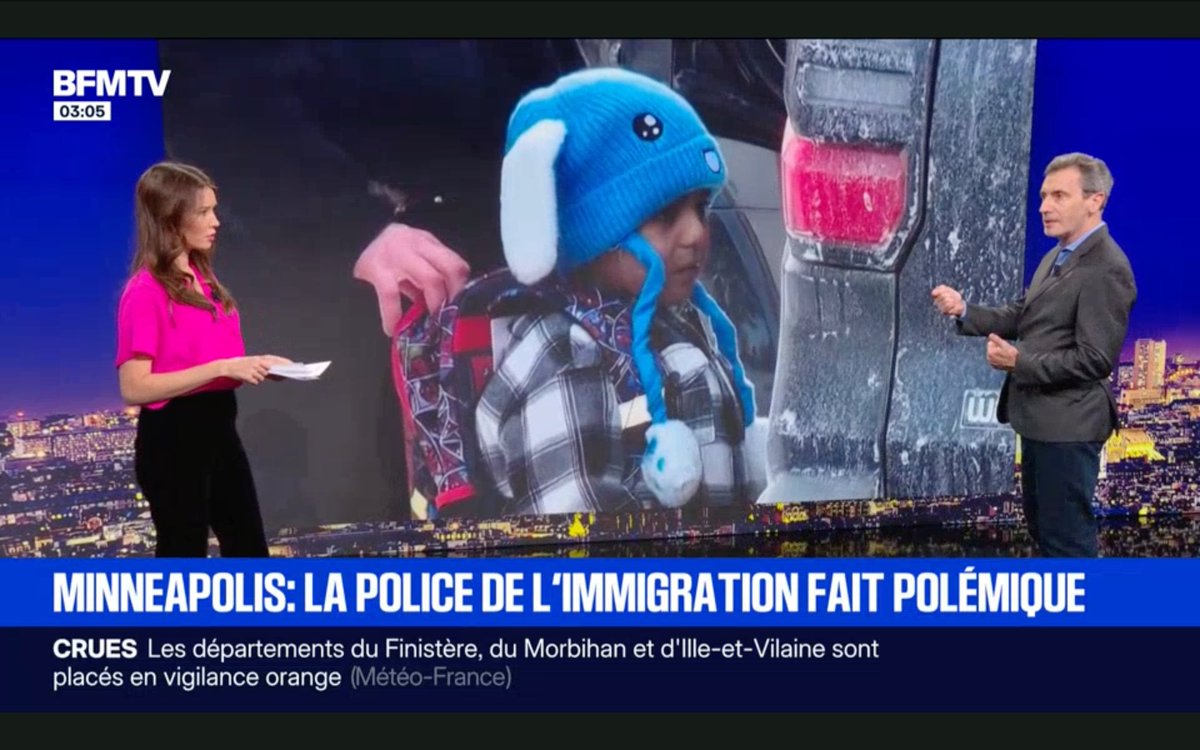 LouisWitter's tweet image. Ce bandeau dit tout du naufrage informationnel.