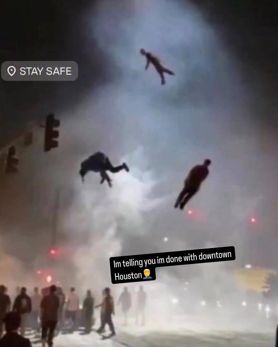 bloutgoggles's tweet image. 