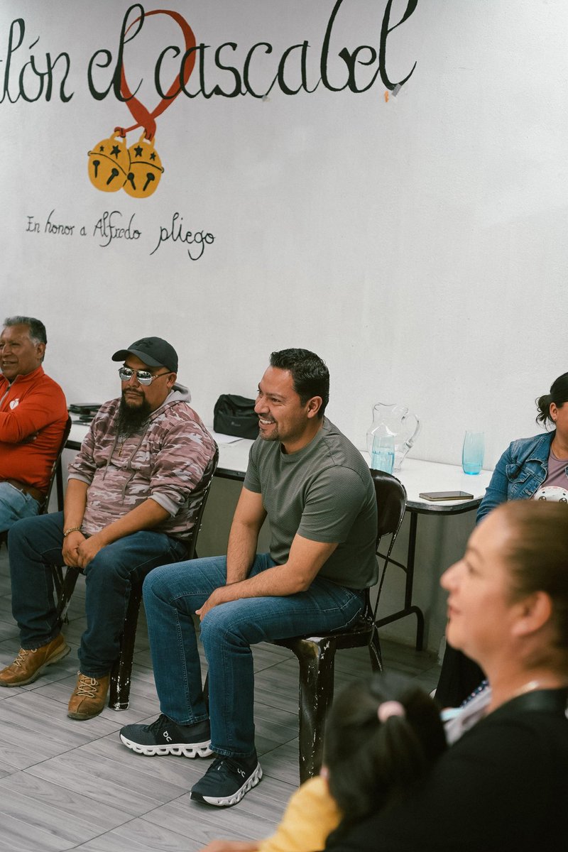 A_Villegas_Men's tweet image. Nada sustituye el diálogo directo con la gente.
Seguimos recorriendo la región, escuchando a las y los pobladores, gestionando #apoyos y haciendo #labor #legislativa, para atender de fondo sus necesidades y generar soluciones reales.
El compromiso es con el #pueblo. 🤝